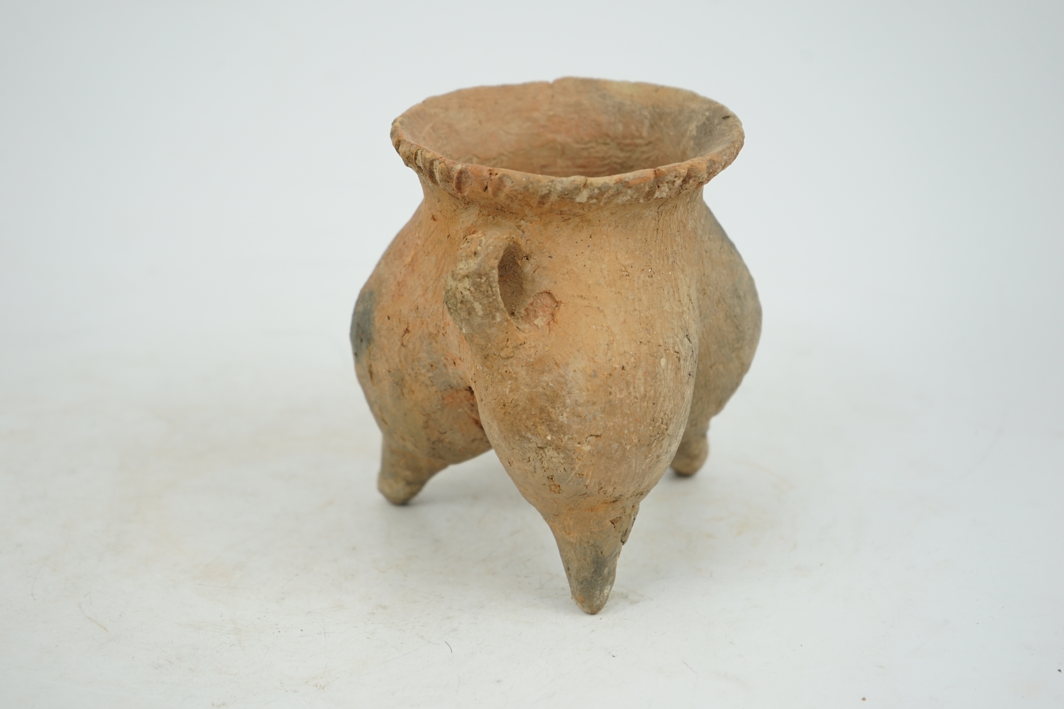 A rare Chinese Neolithic pottery tripod, li, Qijia Culture (2200 BC-1600 BC)